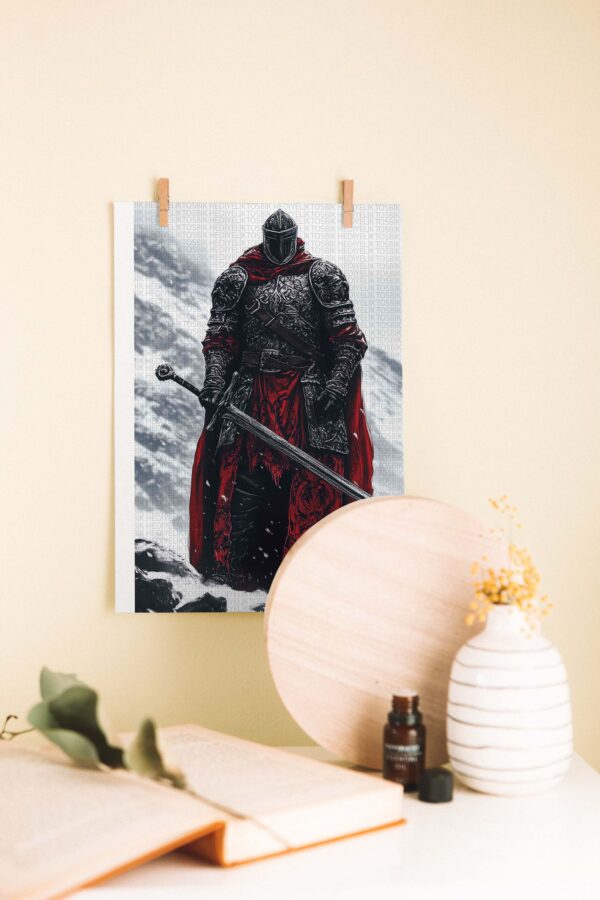 Kırmızı Pelerinli Zırhlı Şövalye Ahşap Poster