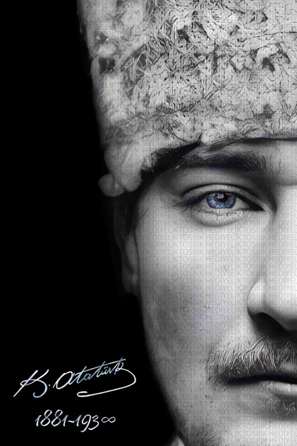 Atatürk Mavi Gözler Portresi Ahşap Poster