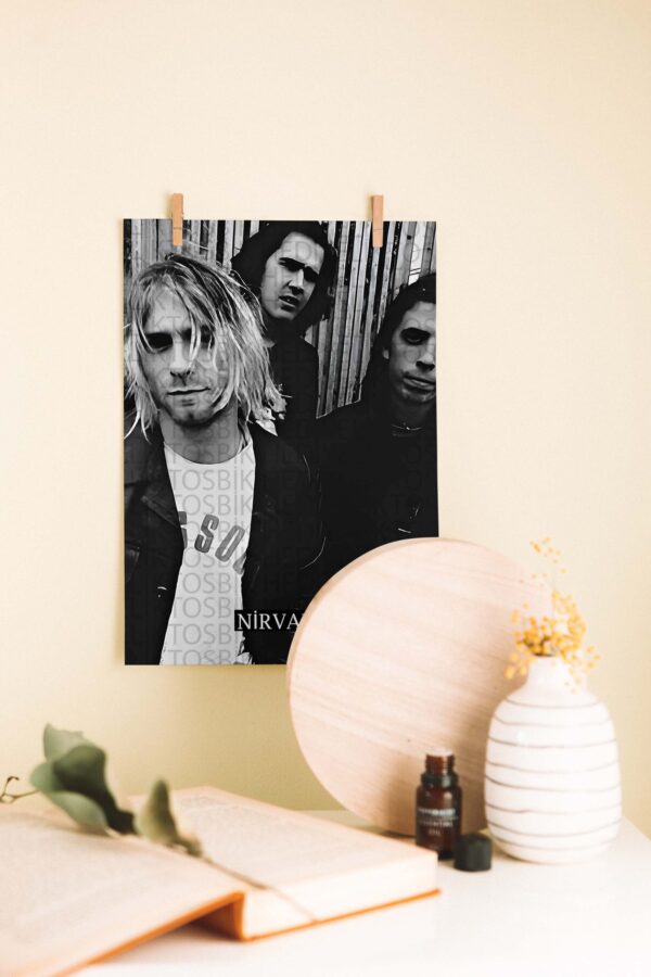 Grup Nirvana – Siyah Beyaz Ahşap Poster