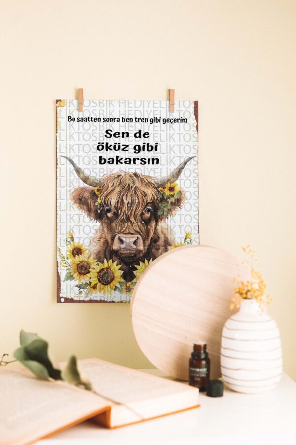 Sen de Öküz Gibi Bakarsın – Mizahi Dekoratif Ahşap Poster