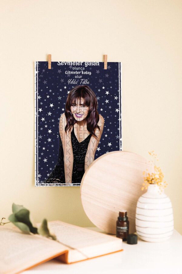 Yıldız Tilbe – Sevmeler Yalan Olunca Sözüyle Dekoratif Ahşap Poster