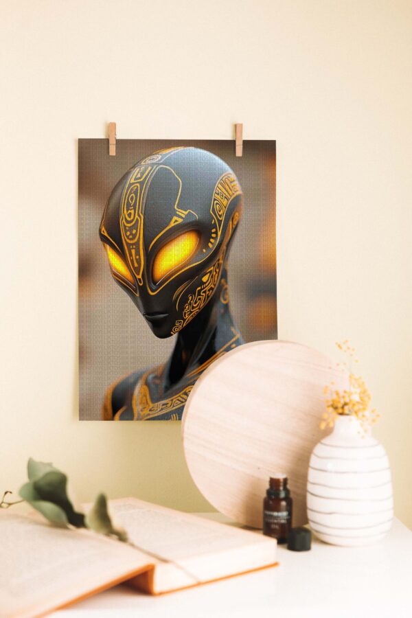 Cyber Alien – Işıklı Sembol Detaylı Bilimkurgu Ahşap Poster