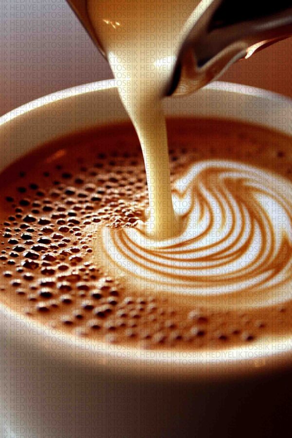Kahve Sanatı – Kremalı Espresso Detaylı Ahşap Poster