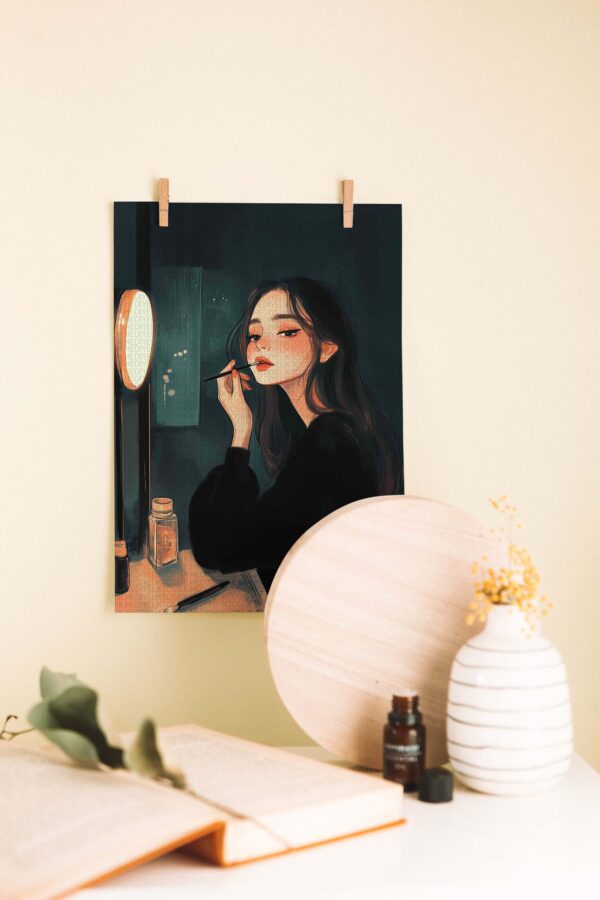 Aynada Makyaj Yapan Kadın İllüstrasyonu – Modern Stil Ahşap Poster