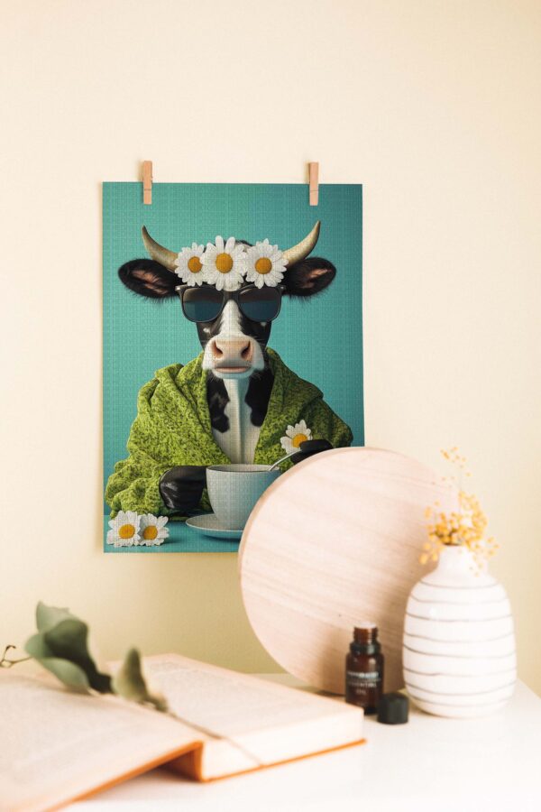Cool Moo – Çiçekli İnek Ahşap Poster