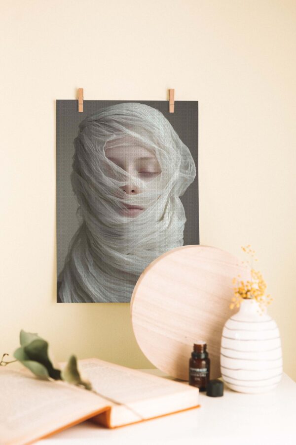 Whisper of Silence – Minimalist Ahşap Poster