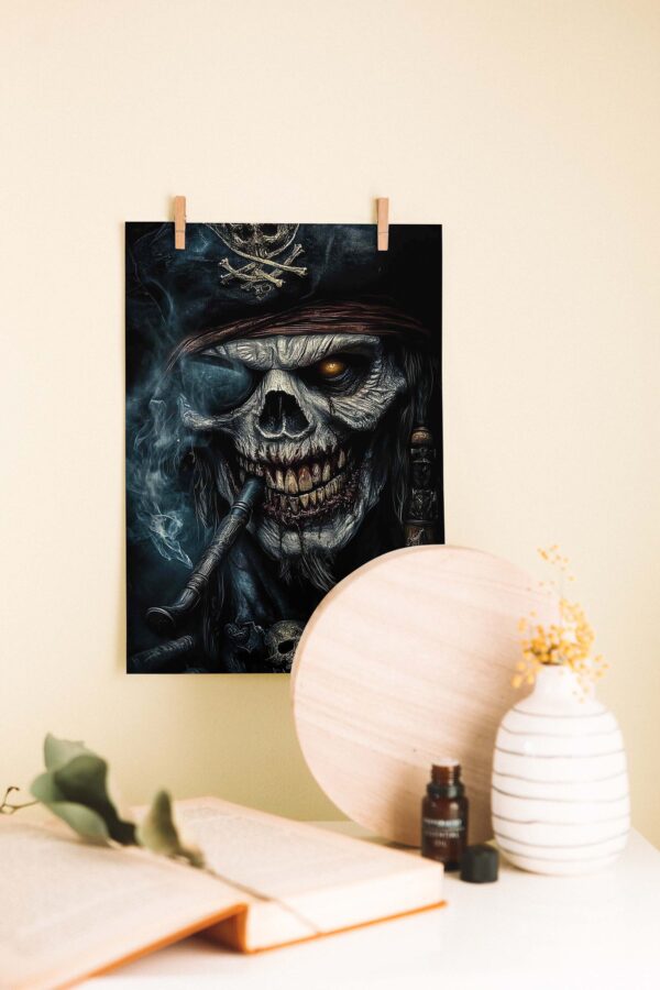 Lanetli Korsan – Gotik Karanlığın Dişleri Ahşap Poster